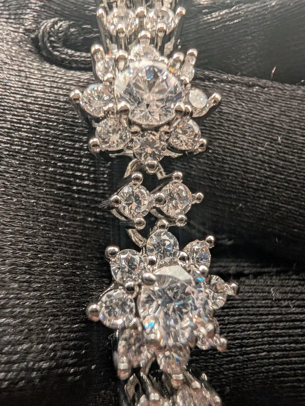 21 Carat Moissanite VVS1 Bracelet 💎 Looks Like Diamonds 💎 - Picture 10 of 16